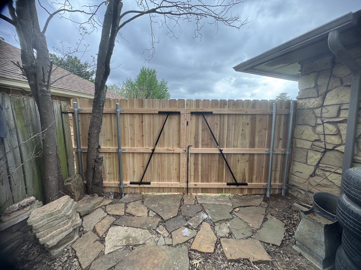 Custom wood double gate built by SWY Fencing